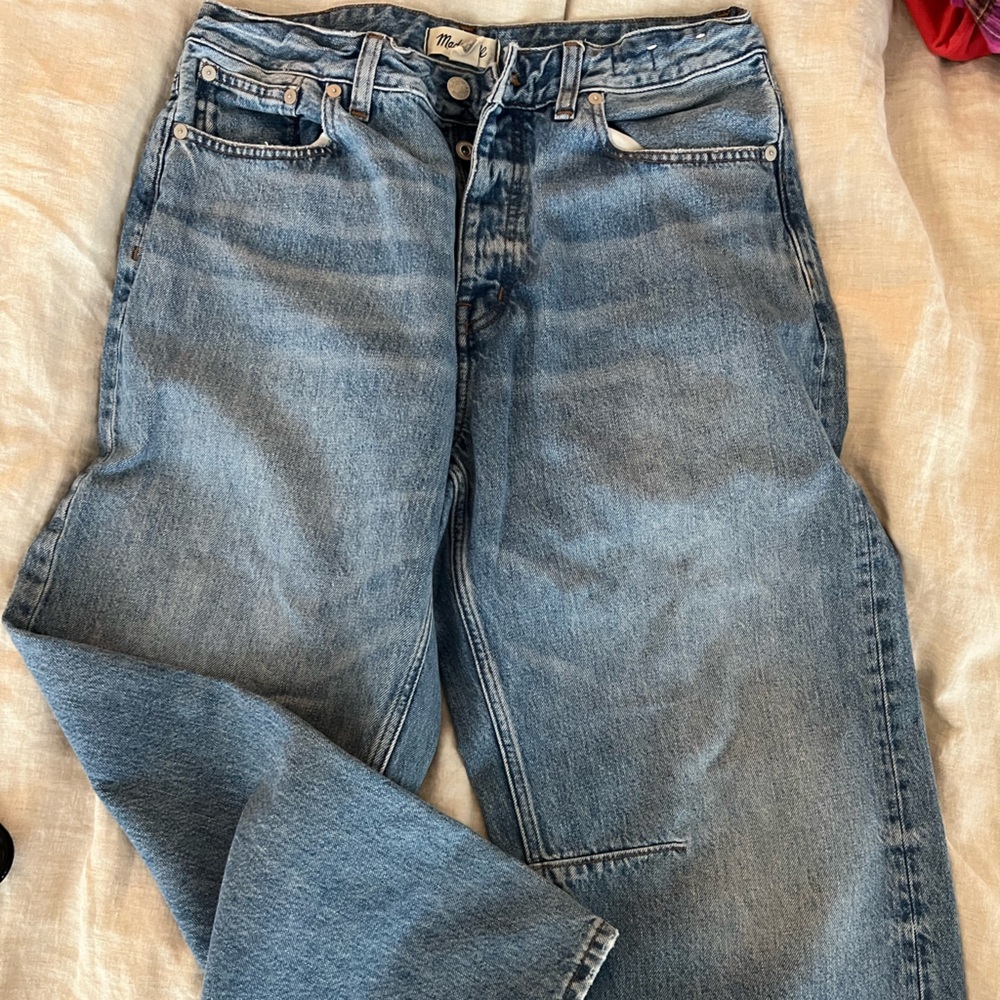 Madewell Curvy Darted Barrel Jean
